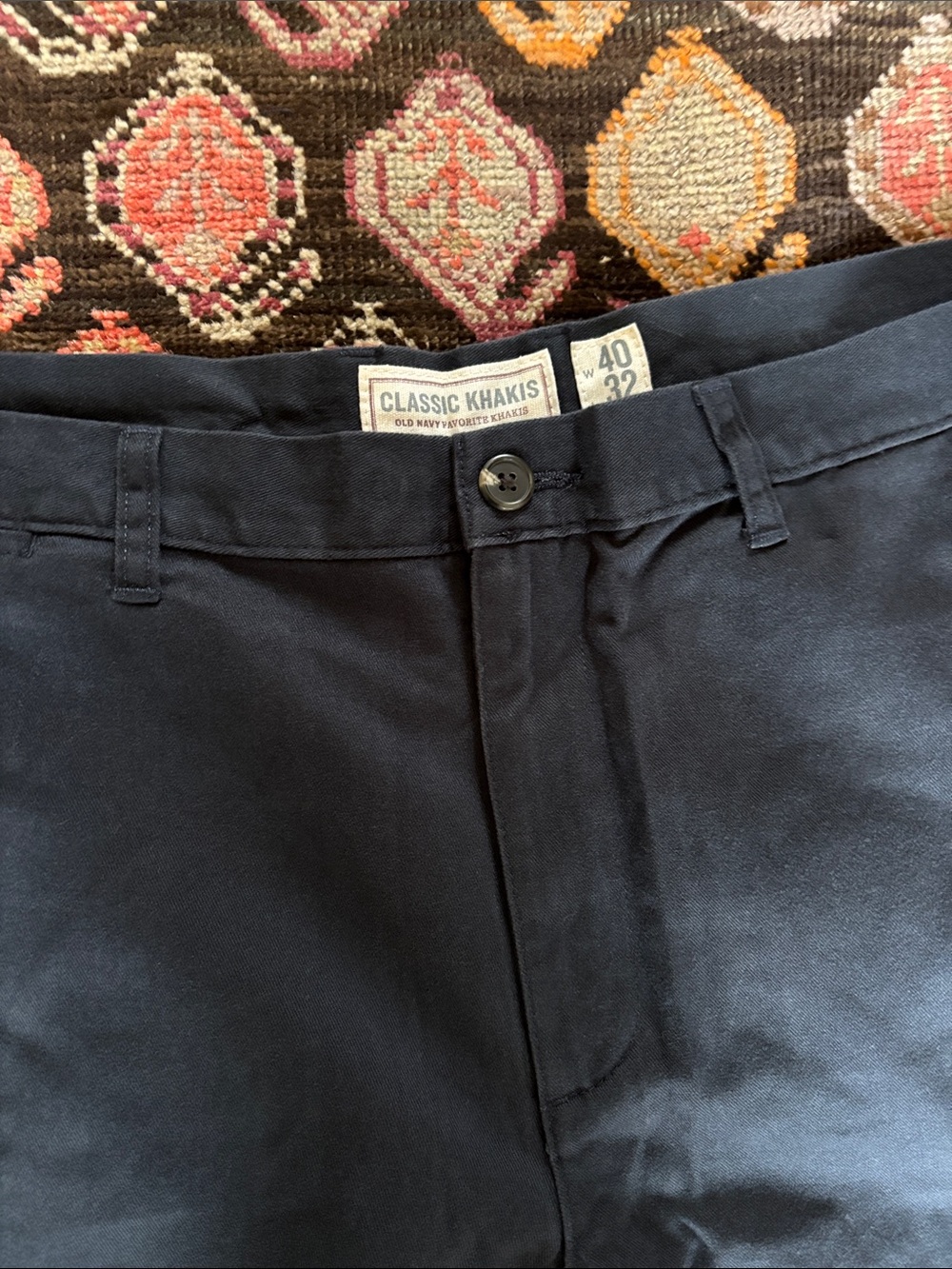 Old Navy Classic Khakis Men's Navy Blue Chino Pants. Very soft!